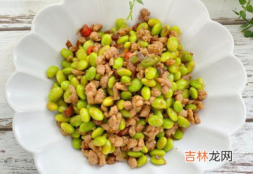 黄豆和毛豆是不是一种东西,毛豆和黄豆一样吗？