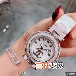 DW手表和阿玛尼手表哪个好,刚入职场的女生，手表买哪个牌子好看不会low？