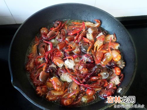 小龙虾肉质松散是什么原因,小龙虾煮熟后肉质松散是不是坏了