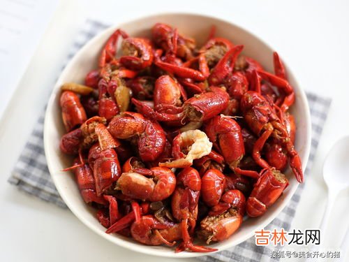 小龙虾肉质松散是什么原因,小龙虾煮熟后肉质松散是不是坏了