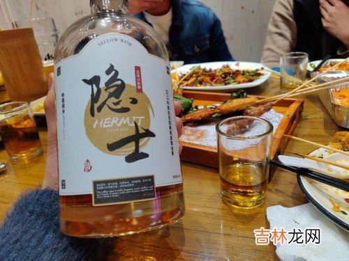 黄酒干型半干型哪个档次高,半甜型黄酒和半干型黄酒哪个贵