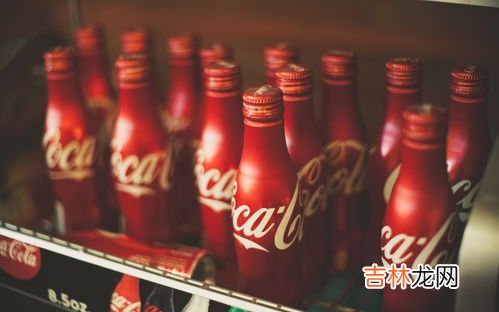 一听可乐多少大卡,减肥期间睡前可以喝牛奶吗
