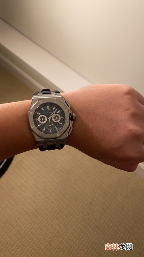 AP手表最低价格,AP爱彼18K白金钻石眼镜蛇手表价格大概是多少人民币?