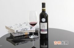 白葡萄酒开瓶后能放多久,葡萄酒开瓶之后，常温下可以保存多久？