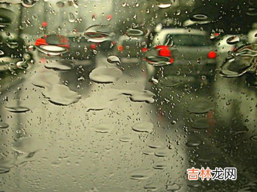 梅雨季节下雨天晚上要开窗吗,梅雨季节应该开窗还是关窗 要不要开窗通风