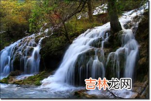 珍珠滩瀑布在哪里,您知道电视剧《西游记》片尾中，唐僧师徒牵马涉水的地方是哪儿吗