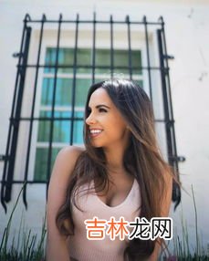 为什么一看见女人就硬,为什么见到性感的女人会硬？是定力问题还是本能反应？