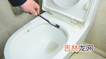 马桶垢太厚怎么办,马桶水垢太厚怎么清除 马桶保养方法