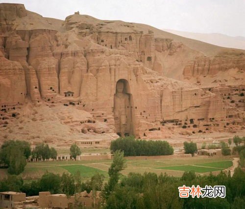 巴米扬大佛是谁建的,世界文化遗产:阿富汗巴米扬峡谷的巴米扬大佛
