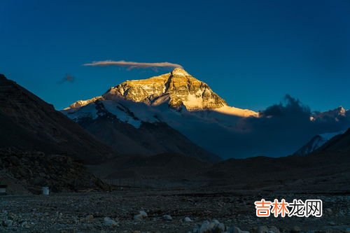 珠穆朗玛峰属于哪个山脉,世界第一高峰-珠穆朗玛峰,属于哪个山脉?