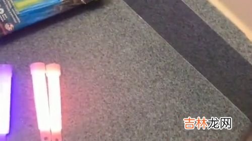 荧光棒只能亮一次吗,荧光棒怎么样才能继续亮？