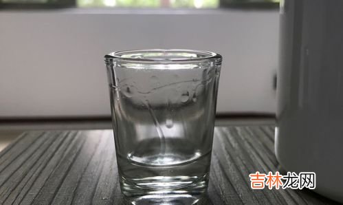 酒精导电吗为什么,酒精导电吗为什么 酒精是否导电