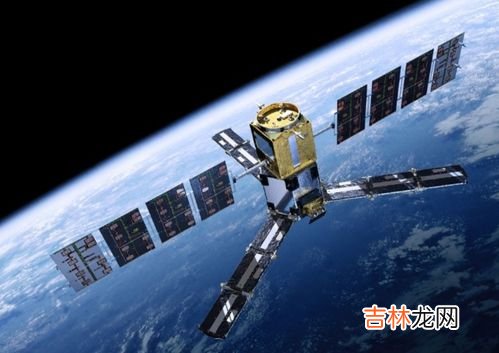 卫星在太空靠什么动力飞行,卫星是靠什么飞行的呢？有什么具体的科学原理？