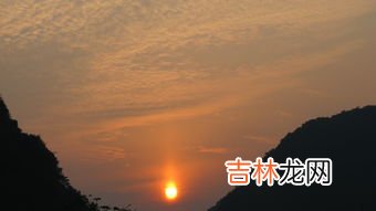 夕阳西下断肠人在哪里,夕阳西下 断肠人在哪啊？