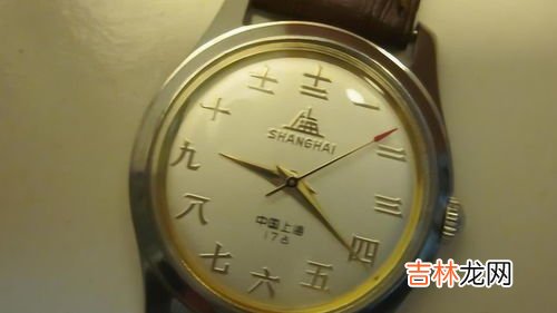 70年代手表品牌叫什么,大佬们这款老手表是什么时候生产的？什么牌子的？稀有吗？