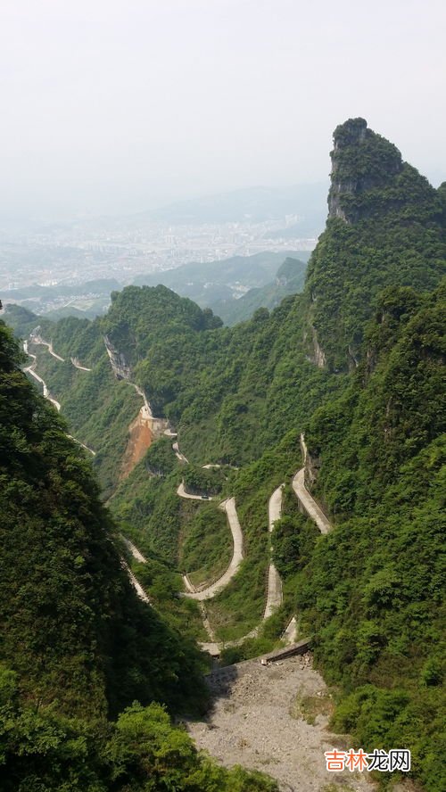 为什么山区容易下雨,我住的镇区比较多山,所以雨会比较多雨?原因