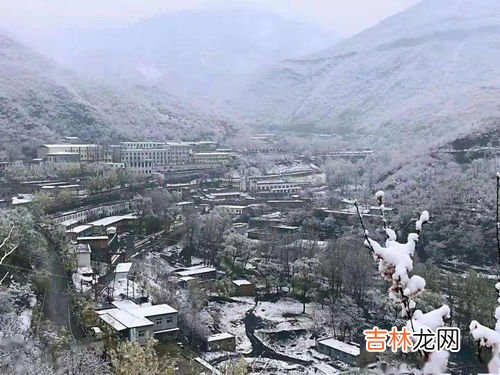 为什么山区容易下雨,我住的镇区比较多山,所以雨会比较多雨?原因