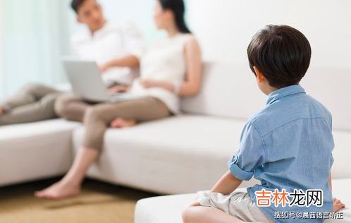 小孩为什么说话迟,为什么小孩会说话晚？