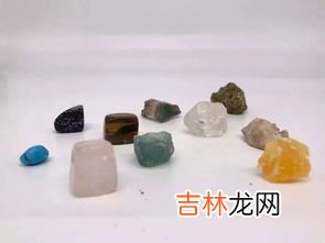 石英是晶体还是非晶体,石英玻璃是晶体吗?