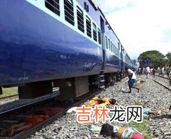 火车100号位置在哪里,k1506 5车厢100号在哪