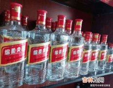 尖庄酒是哪里产的,光瓶白标尖庄曲酒52度是哪生产的