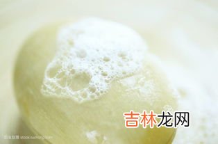 为什么尿液有泡沫,尿尿泡沫很多是怎么回事