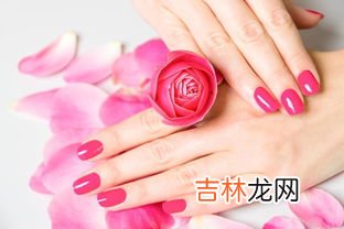 如何挑选适合女性的手表,女士买哪种手表比较好