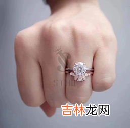 如何挑选适合女性的手表,女士买哪种手表比较好