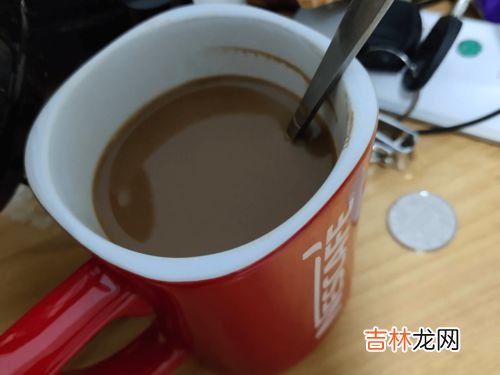 为什么嘴唇会发紫,嘴唇发紫的原因?