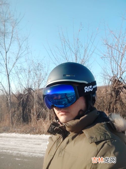 近视滑雪镜怎么戴,戴眼镜的人如何佩戴滑雪眼镜?