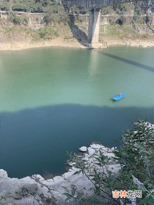 海的那边还是海吗,海的那边也是海吗?