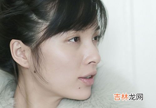 靳东为什么要取李佳,和江珊姐弟恋同居五年,靳东为何转身娶二婚的李佳?