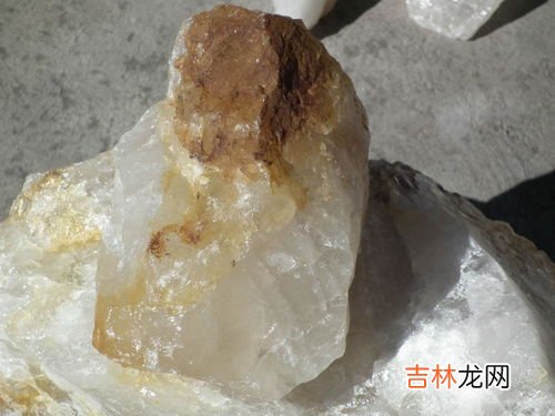 石英石的用途有哪些,石英砂的用途有哪些