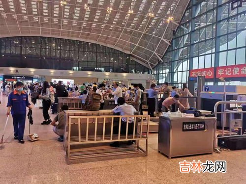 火车晚点后面时间会赶上去吗,火车晚点会准时到下一个站点吗?火车晚点后面时间会赶上去吗