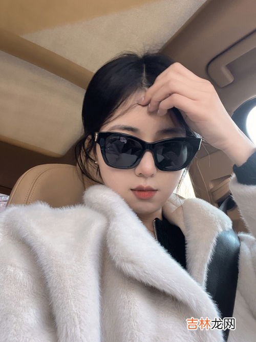 女生墨镜,脸小适合什么太阳眼镜 脸小的女生适合什么样的墨镜