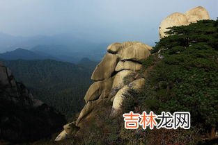 巍峨雄奇的意思,巍峨雄奇的大海对不对