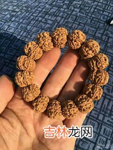 雪花是六瓣吗,雪花的形状为什么是六角形的?