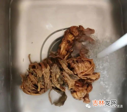 梅菜扣肉和烧白的区别,四川烧白是不是就是梅菜扣肉？它是怎么做的呢？