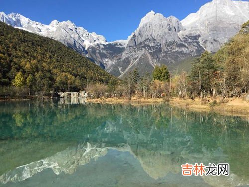 云南雪山玉龙雪山冷不冷,玉龙雪山冷吗，穿什么？雪山上嚼绿箭口香糖可以预防高原反应吗？