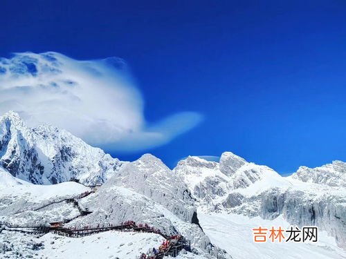 云南雪山玉龙雪山冷不冷,玉龙雪山冷吗，穿什么？雪山上嚼绿箭口香糖可以预防高原反应吗？