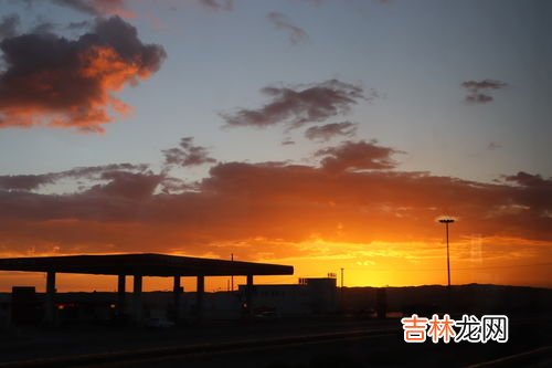 雨天紫外线强吗,晴天时紫外线强还是阴天时紫外线强？