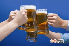 喝4瓶啤酒多久后可以开车,喝四瓶啤酒多久才能开车呢