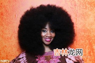 非洲人头发为什么长不长,今天突然想到一个问题,问问大家^_^非洲人有留长头发的吗?要是有的话那男的和女的比例会是多少那?