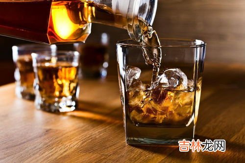 威士忌属于白酒还是红酒,威士忌是红酒吗