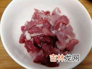 腌制肉长白霉怎么办,自己腌制的酱肉有点发霉能否吃