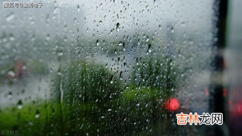 下雨天可以开窗通风吗,下雨天潮湿要不要开窗