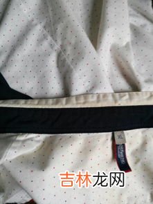 白色短袖衣领发黄怎么洗白,白色衣领发黄怎么洗白