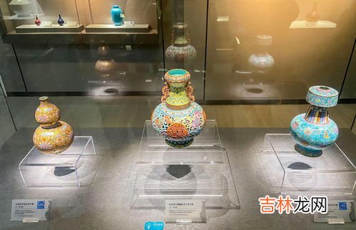 景德镇陶瓷为什么开片,江西景德镇展出300余件元青花修复器及瓷片,有哪些值得观赏的亮点?