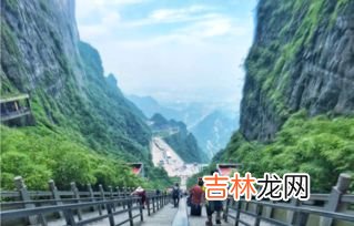 张家界属于哪里哪个市,张家界属于湖南哪个市哪个区