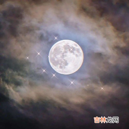 朱砂痣白月光什么意思,白月光与朱砂痣什么意思